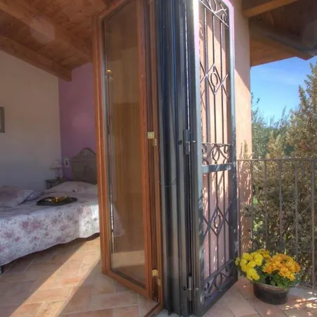 Villa Privata Con Giardino E Piscina Trivio (Latina)